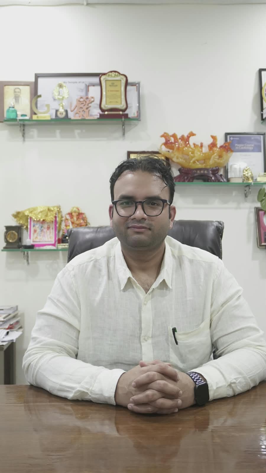 Dr. Ashish Singhal